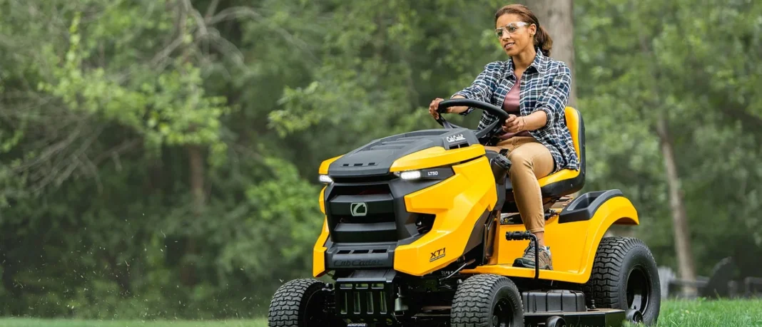 High-Performance Lawn Care Equipment High-Performance Lawn Care Equipment