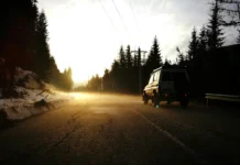 The reasons why smart 4WD drivers add ECU mapping revealed off road 4x4 4WD with lifted hood