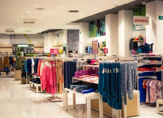 How a commercial shop fit-out can lead to business success revealed Modern retail store layout with open space, clear traffic flow, and attractive product placement