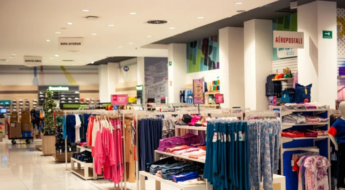 How a commercial shop fit-out can lead to business success revealed Modern retail store layout with open space, clear traffic flow, and attractive product placement