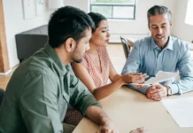 Are Mortgage Brokers the Missing Link to Stress-Free Home Buying? Are Mortgage Brokers the Missing Link to Stress-Free Home Buying