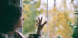 Seasonal Affective Disorder: What the Research Says Actually Helps Seasonal Affective Disorder