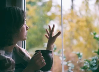 Seasonal Affective Disorder: What the Research Says Actually Helps Seasonal Affective Disorder